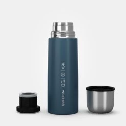 Quechua Bouteille Isotherme Inox 0,4L Avec Gobelet Pour La Randonnée - Bleu -Camping En Plein Air bouteille isotherme inox 04l avec gobelet pour la randonnee bleu 1