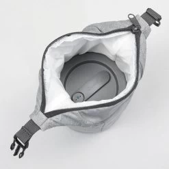 Quechua Lunch Box 100 Isotherme 2,3 Litres - 1 Boîte Alimentaire Comprise -Camping En Plein Air lunch box 100 isotherme 23 litres 1 boite alimentaire comprise 3